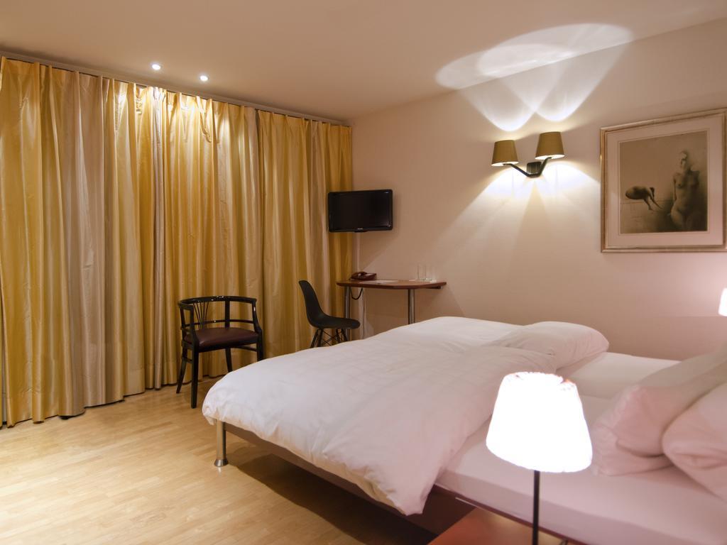 Hotel Scholl Schwäbisch Hall الغرفة الصورة